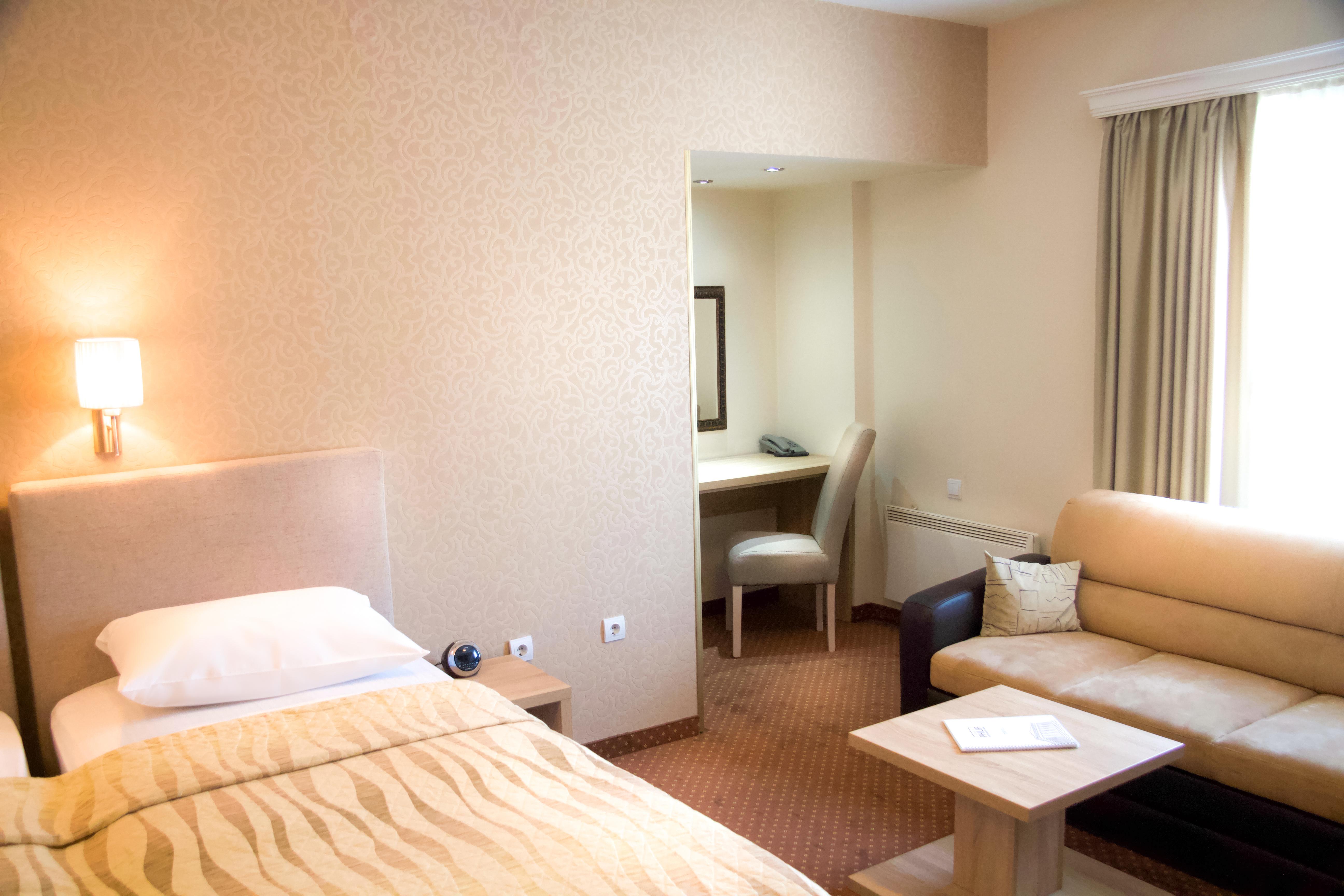 Philia Hotel Ποντγορίτσα Εξωτερικό φωτογραφία