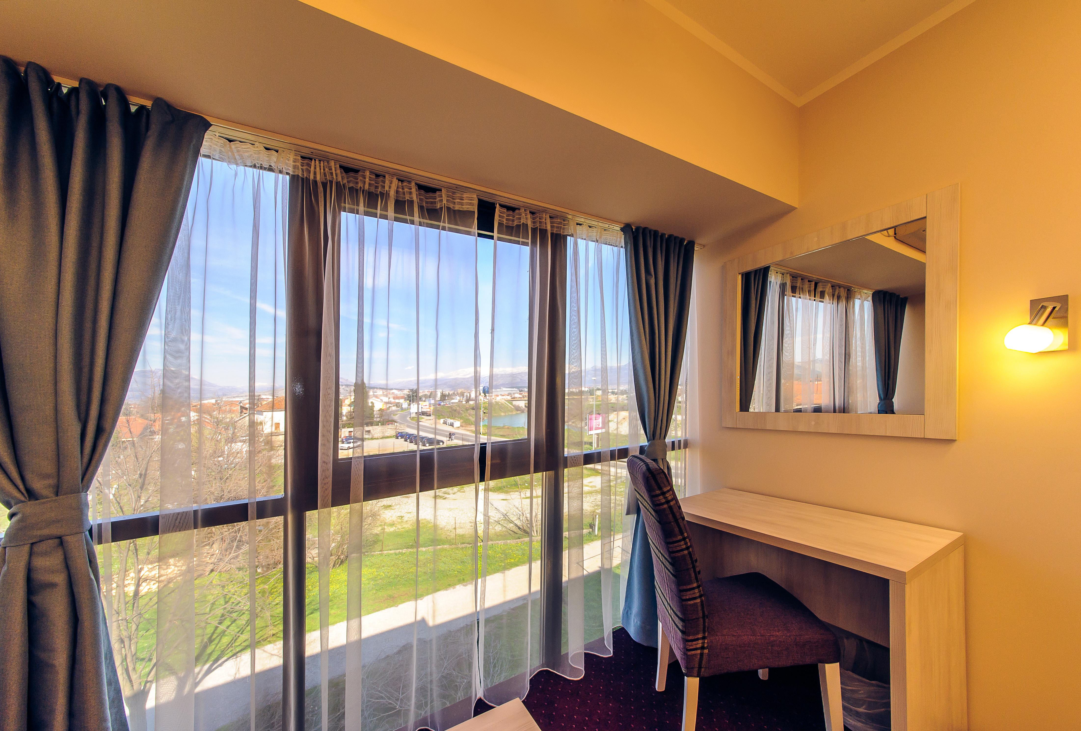 Philia Hotel Ποντγορίτσα Εξωτερικό φωτογραφία