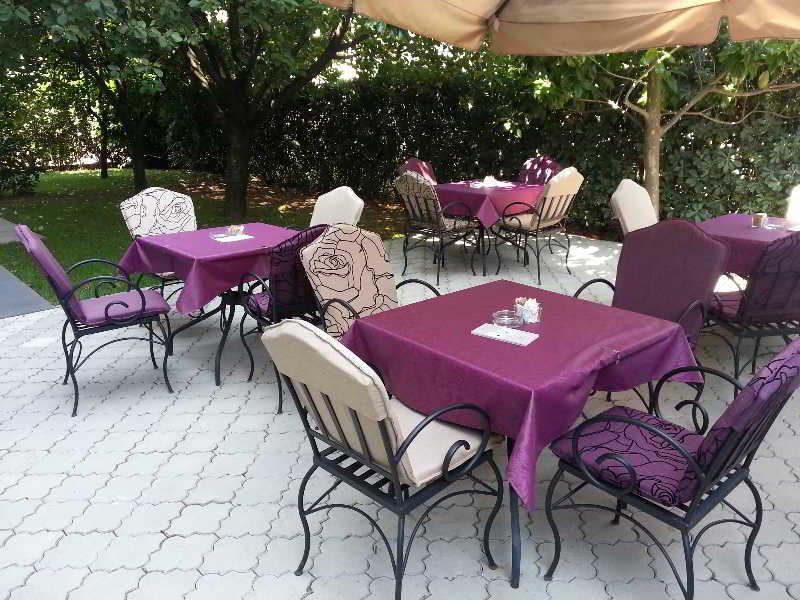 Philia Hotel Ποντγορίτσα Εξωτερικό φωτογραφία